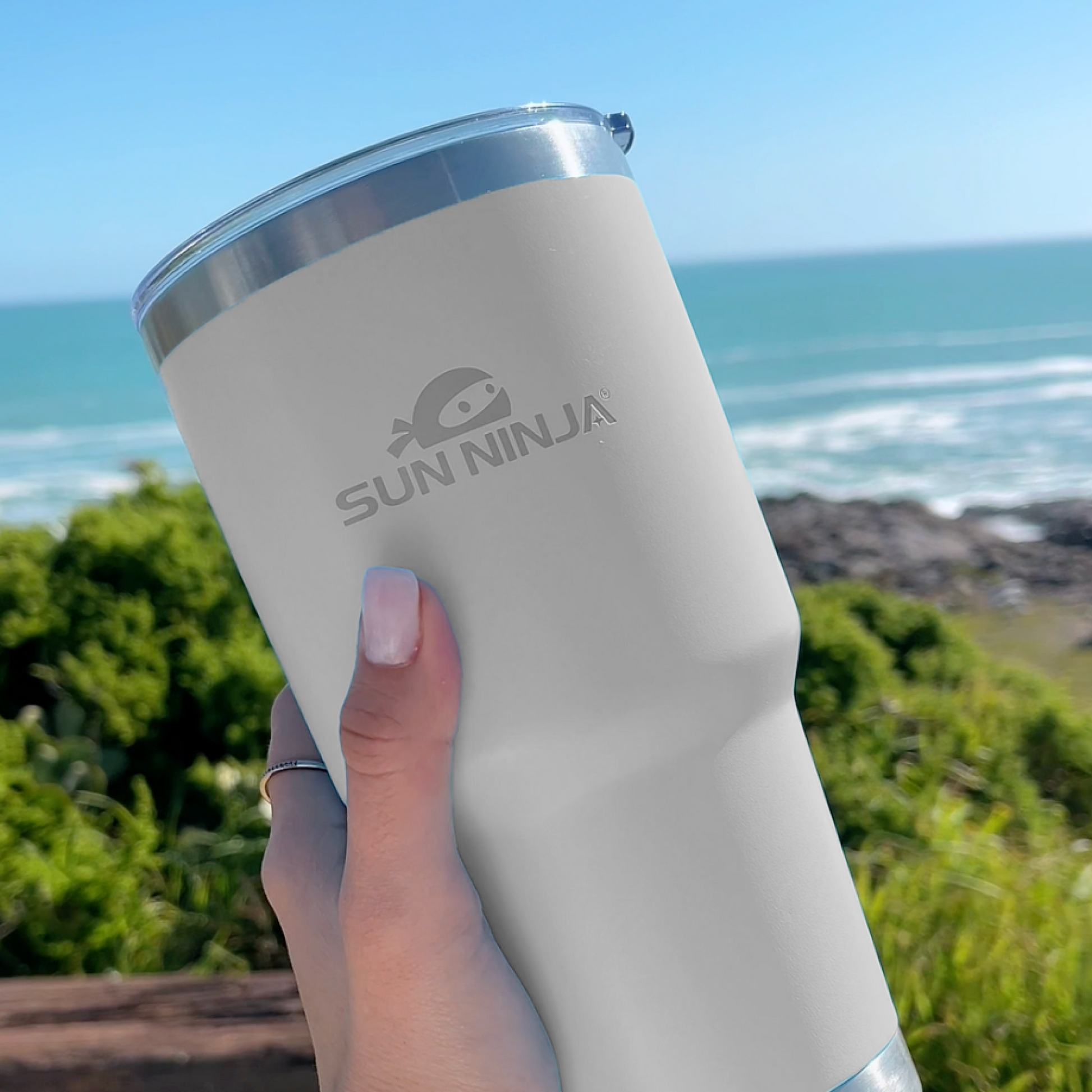 30-oz-tumbler-e2 30oz_tumbler_white_5_b4c37462-4967-4995-b89c-96afe1c57f21.png