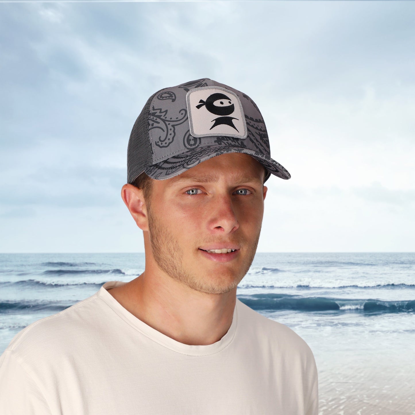 trucker-cap-q4 Mesh_cap_light_gray_5.jpg