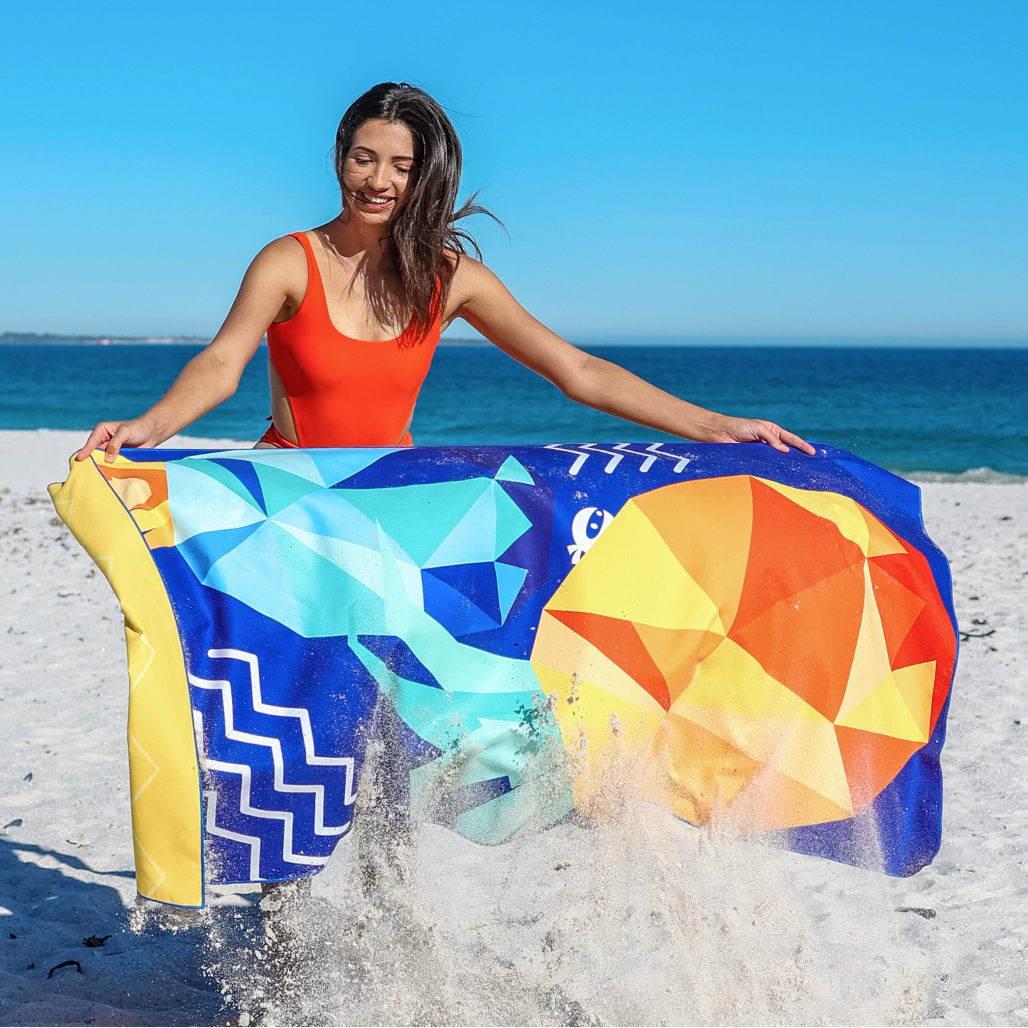 microfiber-beach-towel-q0 Microfiber_beach_towel_pineapple_3.png