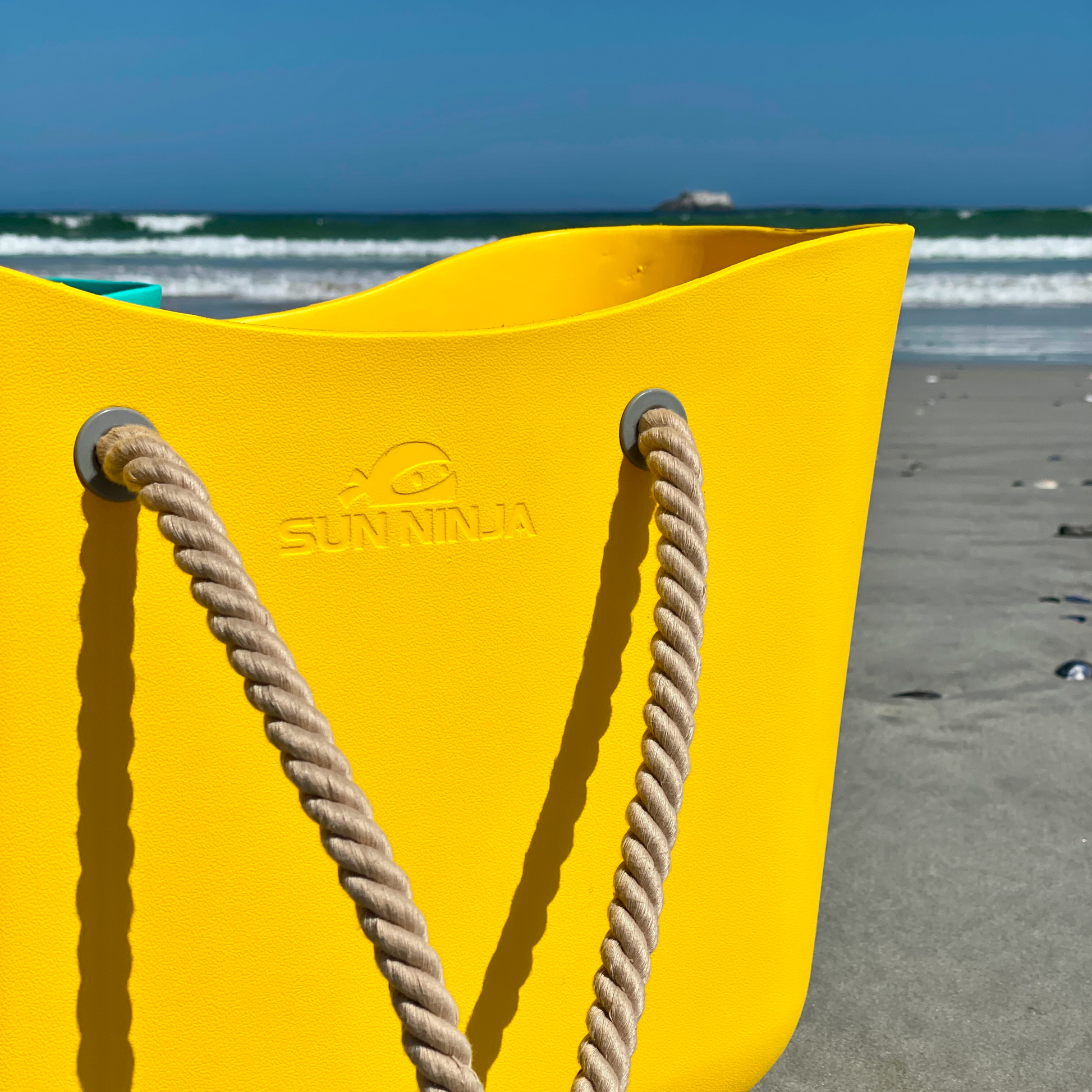 rubber-beach-tote-h3 Sun-Ninja-rubber_tote_yellow_9.png