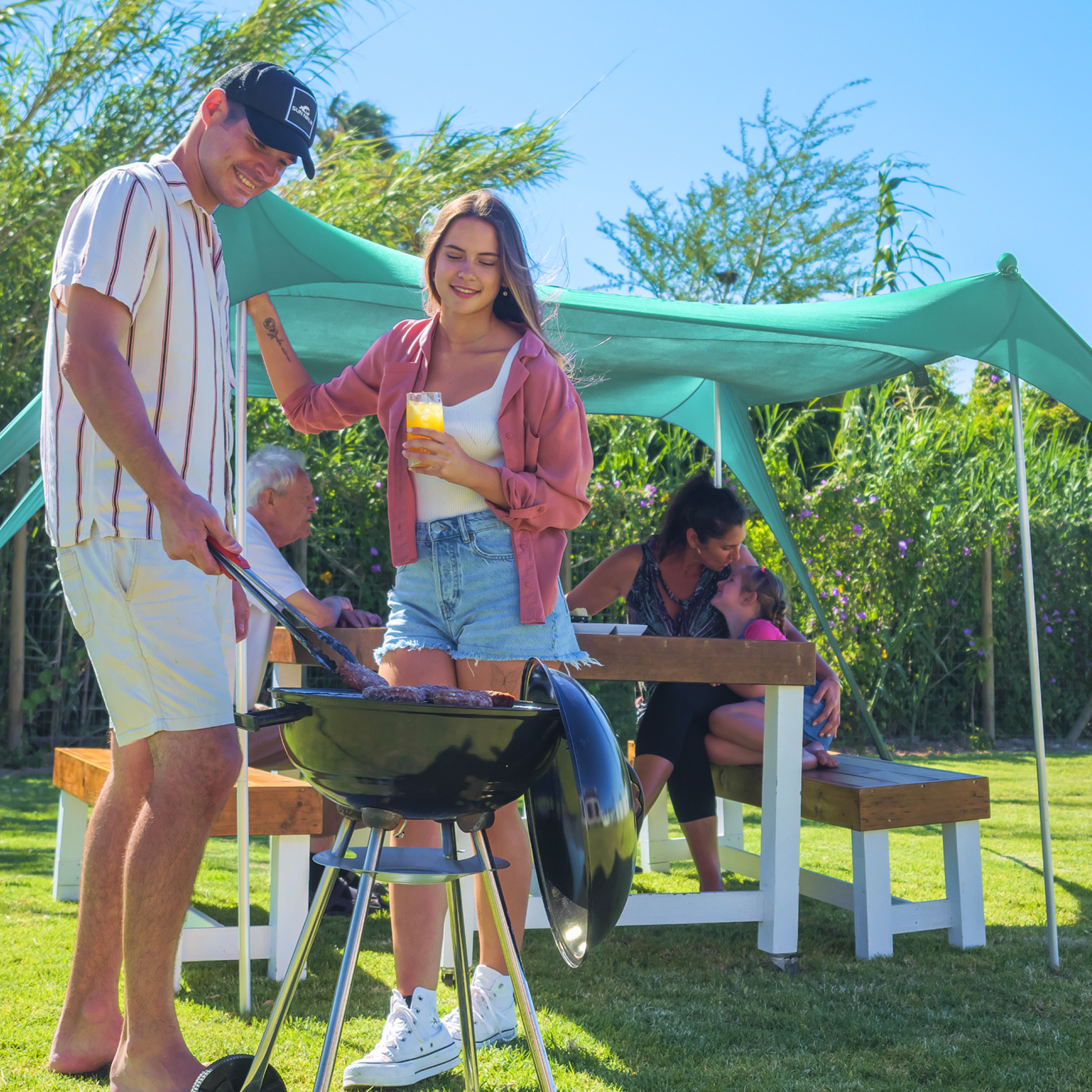 beach-tent-4-person-s7 Sun-Ninja_4_person_tent_green_5.png