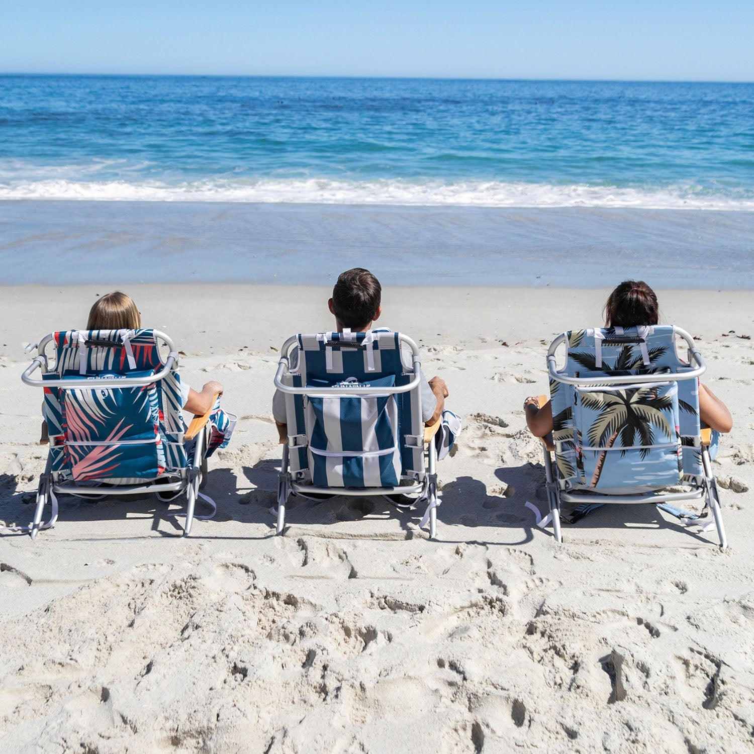 beach-chair-2-pc-p2 Sun-Ninja_Beach_Chair_Flamingos_0_0004_Sun-Ninja_Beach_Chair_Navy_Stripes_10.jpg